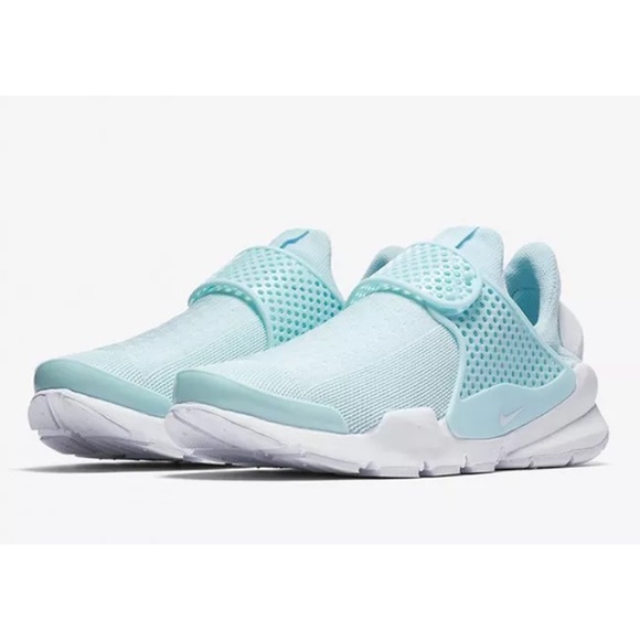 nike sock dart womens